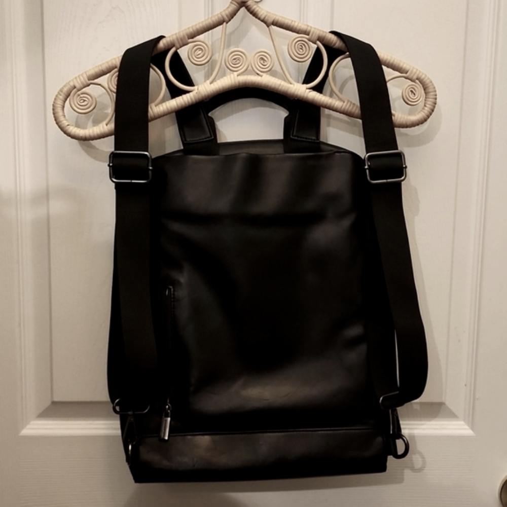 Moleskine classic 13' laptop backpack black - Picture 5 of 8